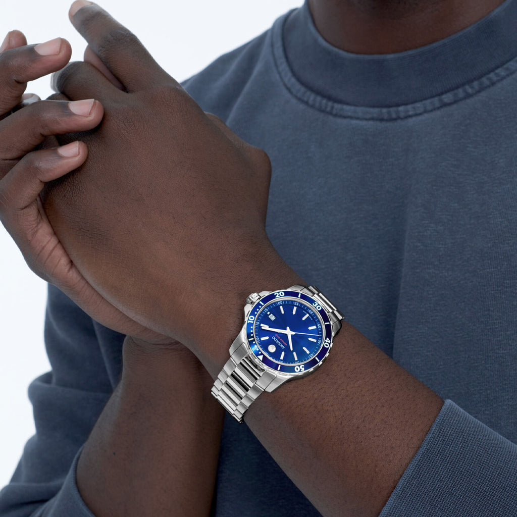Movado - 800 Series 40 mm Steel Case & Bracelet Blue Dial - 2600137