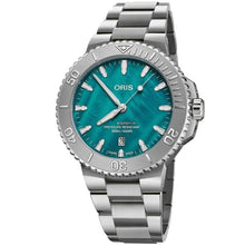 Load image into Gallery viewer, Oris - Aquis 43.5 mm New York Harbor Limited Edition II - 01 733 7789 4187-Set
