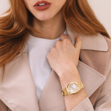 Load image into Gallery viewer, Movado - Bold Quest Mini 28 mm Yellow Gold Case Champagne Dial - 3601294