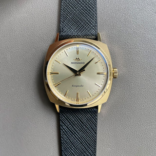 Movado - Kingmatic 35 mm Square Yellow Gold Dial 70 Year Anniversary - 3650173
