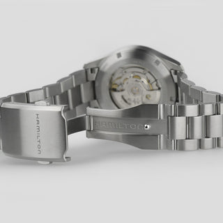 Hamilton - Khaki Field 38 mm Automatic Titanium Blue Dial Bracelet - H70205140