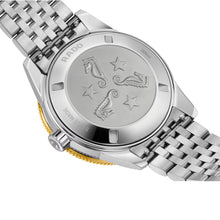 Load image into Gallery viewer, Rado - Captain Cook 39 mm Golden Textured Dial - R32223258