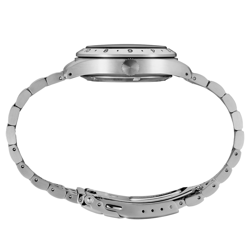 Seiko - 5 Field Series GMT 39 mm White on Bracelet - SSK059