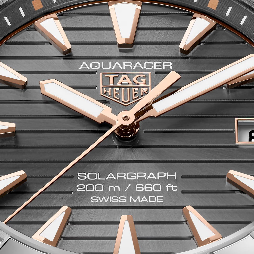 TAG Heuer - Aquaracer 40 mm Professional 200 Titanium Solargraph - WBP1190.BZ0003