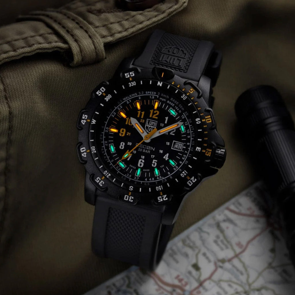 Luminox - RECON Point Man 8820 Series 45 mm Heritage Watch - XL.8825.H.SET