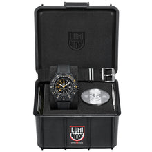 Load image into Gallery viewer, Luminox - RECON Point Man 8820 Series 45 mm Heritage Watch - XL.8825.H.SET