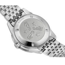 Load image into Gallery viewer, Rado - Captain Cook 39 mm Green Dial &amp; Bezel - R32223313