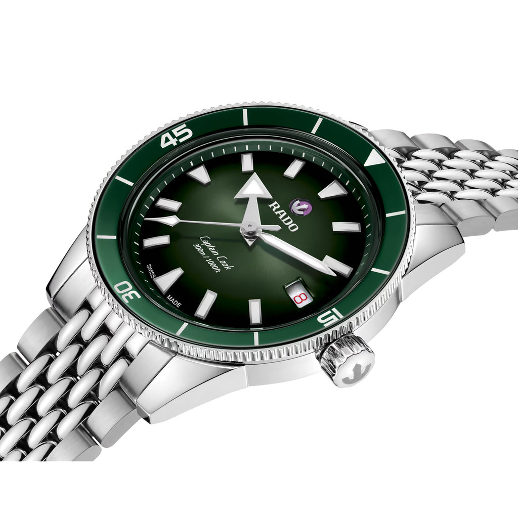 Rado - Captain Cook 39 mm Green Dial & Bezel - R32223313