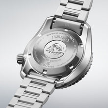 Load image into Gallery viewer, Seiko - Prospex 1968 Heritage Diver GMT 60th Anniversary Limited Edition - SPB509