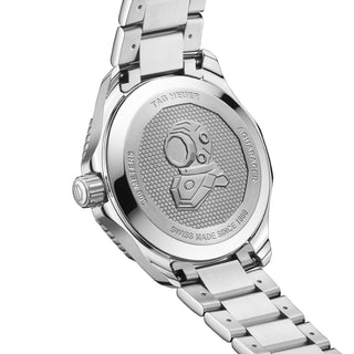 TAG Heuer - Aquaracer 42 mm 300 Chronometer Diver Blue Bracelet - WBP5111.BA0013